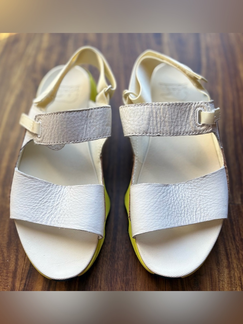 Sorel Kinetic Impact Il Sling, women's strappy Leather Sandals size 9